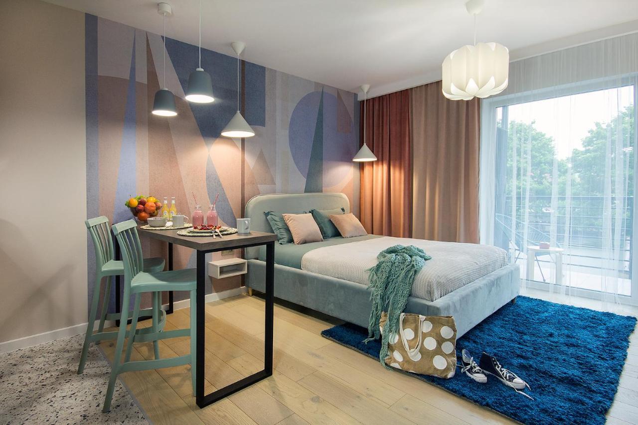 W&K Apartments - Joy Suite - Faktura Vat, Parking كوزتسالين المظهر الخارجي الصورة