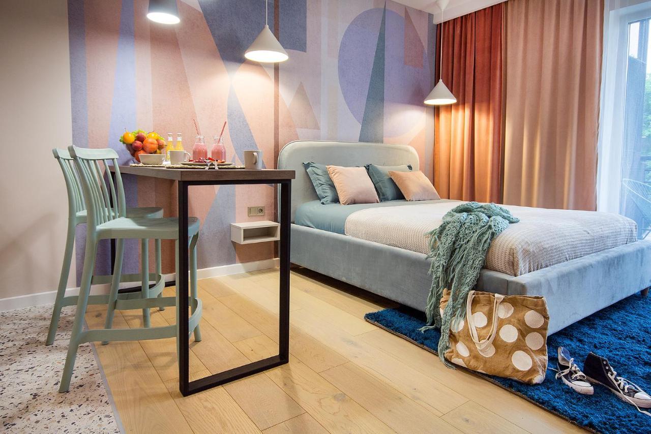 W&K Apartments - Joy Suite - Faktura Vat, Parking كوزتسالين المظهر الخارجي الصورة