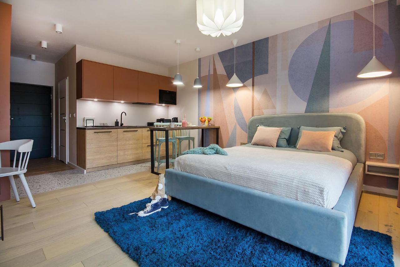W&K Apartments - Joy Suite - Faktura Vat, Parking كوزتسالين المظهر الخارجي الصورة